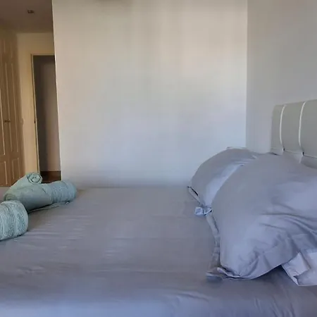 Апартаменты Superb 3 Beds Duquesa Port