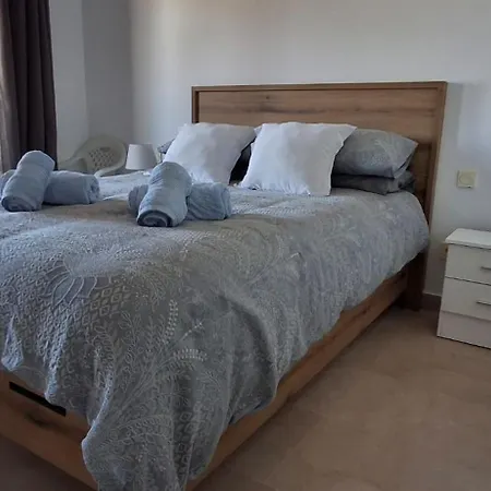 Superb 3 Beds Duquesa Port